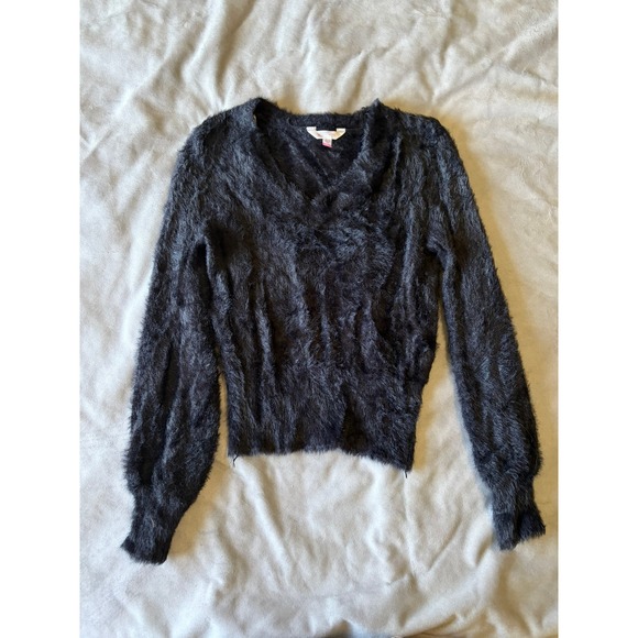 No Boundaries Sweaters - No Boundaries Womens V-Neck Fuzzy Eyelash Knit Balloon Sleeve Sweater Grey M 7-9